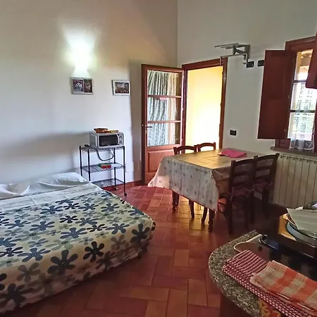 Il Chiassetto No Kids Gospodarstwo agroturystyczne Cascina